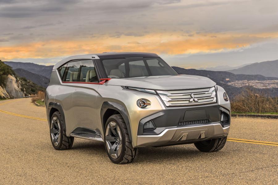  Mitsubishi Concept GC-PHEV 2015 года  (фото 8 из 31)